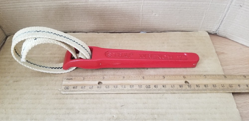 Vintage 7" Red Strap Wrench , VGC