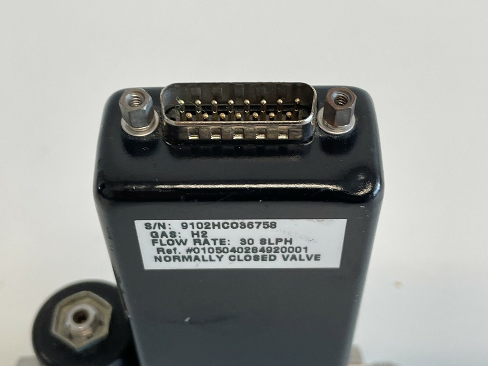 U2: Brooks 5850TR Mass Flow Controller 5850 TR Series