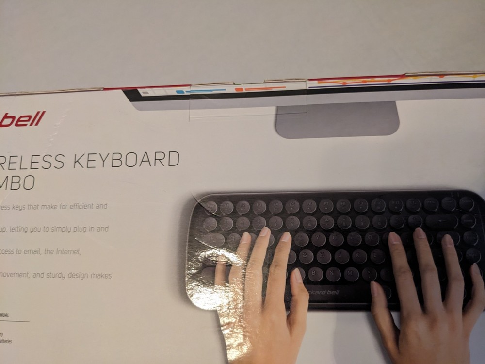 Packard Bell Black Wireless Keyboard Mouse Combo