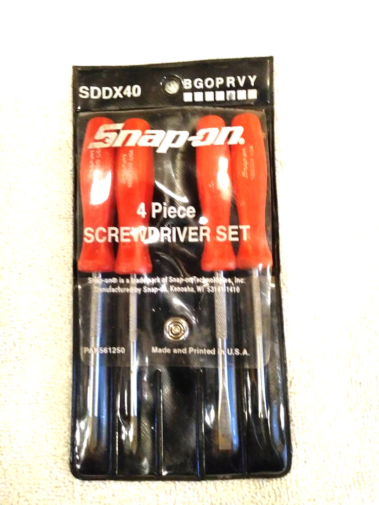 SNAP-ON RED HARD HANDLE 4 PC. SCREWDRIVER SET EXCELLENT CONDITION