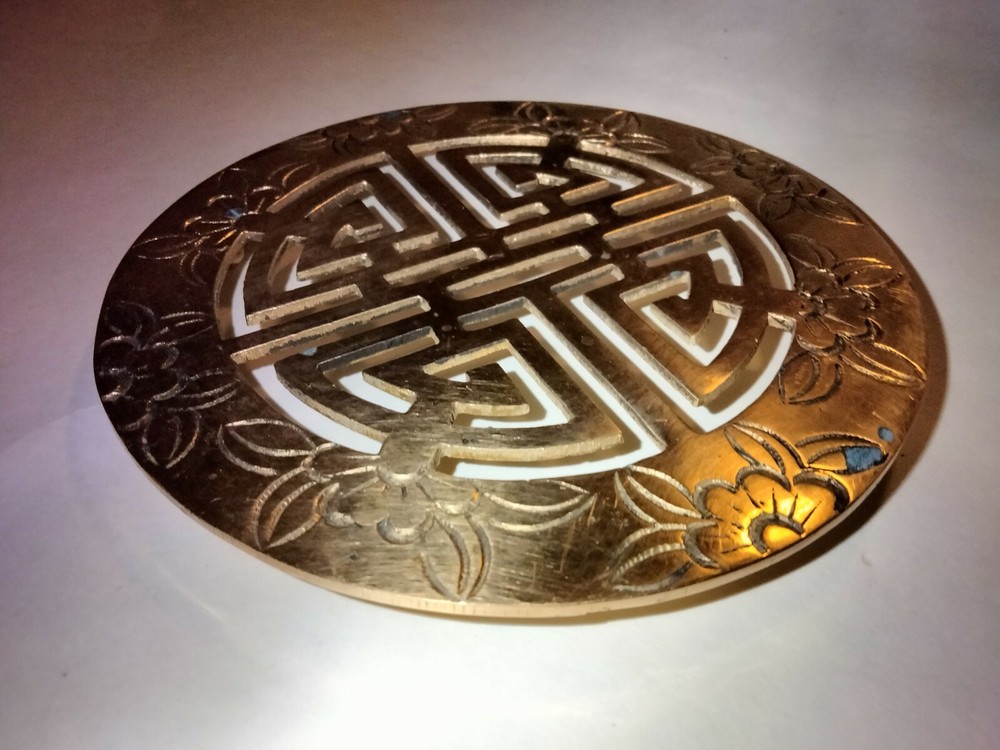 ASIAN BRASS TRIVET With Flowers