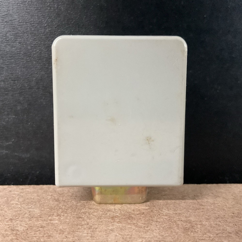 Paperclip 64 Software Protection Dongle Commodore 64