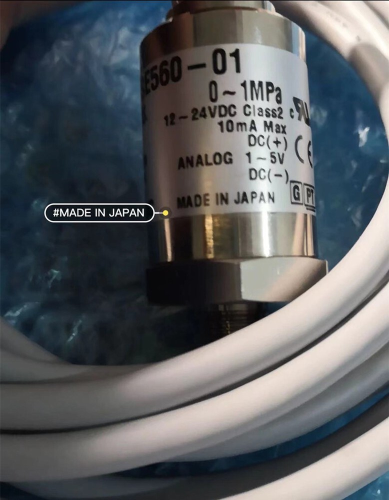 SMC PSE560-01 pressure sensor 0-1MPa 12-24VDC