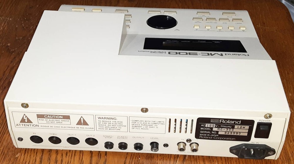 Roland MC-300 Micro Composer Sequencer Floppy Drive Cleaned Tested Working