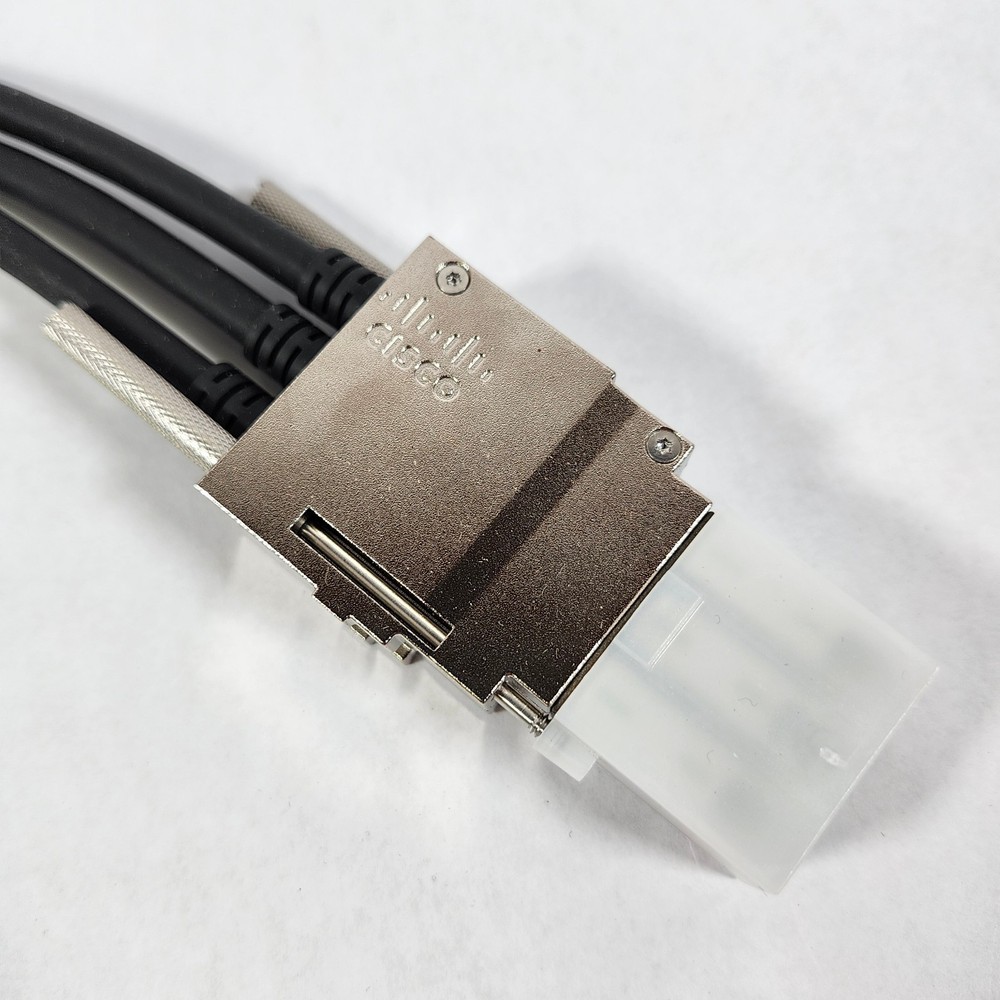 Genuine Cisco Stack-T1-50CM V01 Type 1 Stacking Cable 800-40403-01 Server Cable