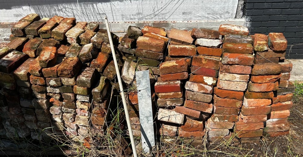Red Clay Bricks For Sale. $1 each brick