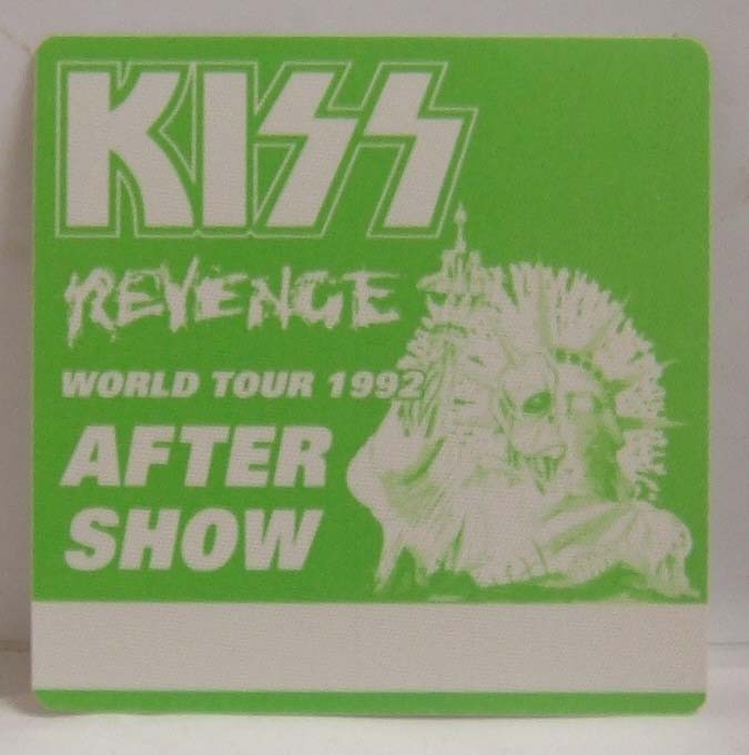 KISS - VINTAGE ORIGINAL 1992 CONCERT TOUR CLOTH BACKSTAGE PASS