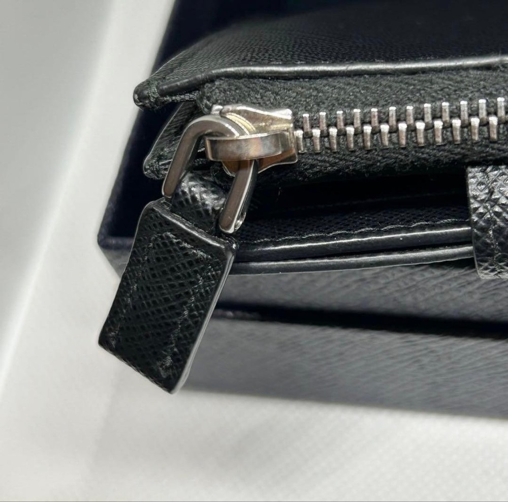 Prada Two-Fold Wallet Saffiano Leather Triangle Logo Black