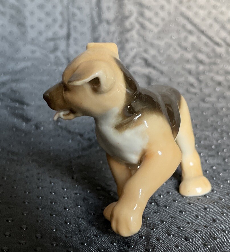 hutschenreuther German Shepherd Puppy