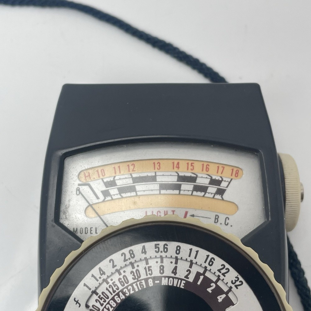 Vintage Sunset Unittic Model 65 Zero Adjust Exposure Meter W/Case
