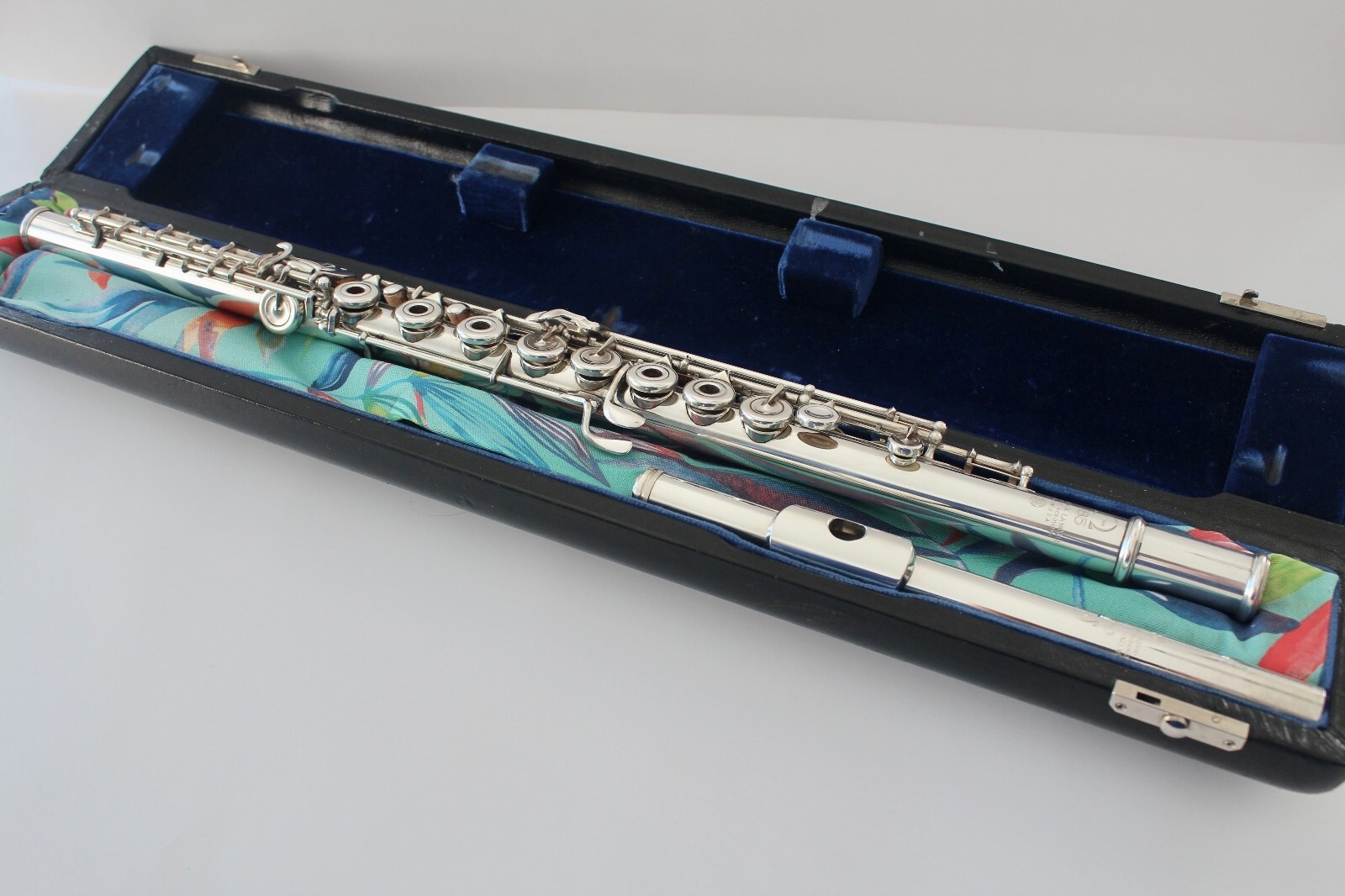 LANDELL FLUTE, PROFESSIONAL, Rare One-Piece body (only 3 made)- HIS BEST FLUTES!