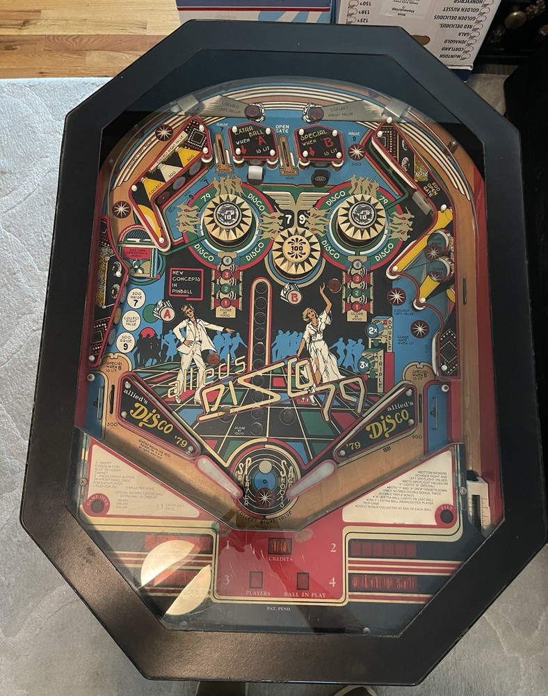 Rare 1979 Disco Coffee Table Pinball Machine