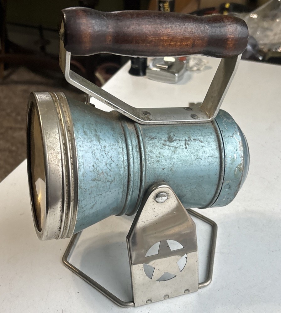 Vintage Star Headlight & Lantern Co Battery Op Railroad RR Lantern Light