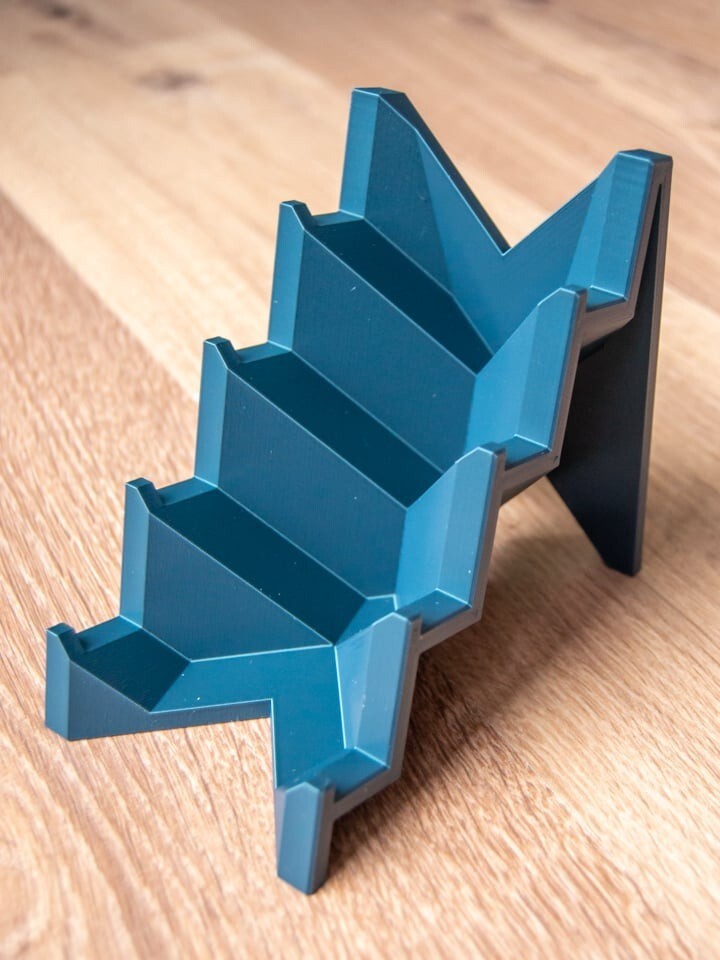 Display knife stand for 4 knives