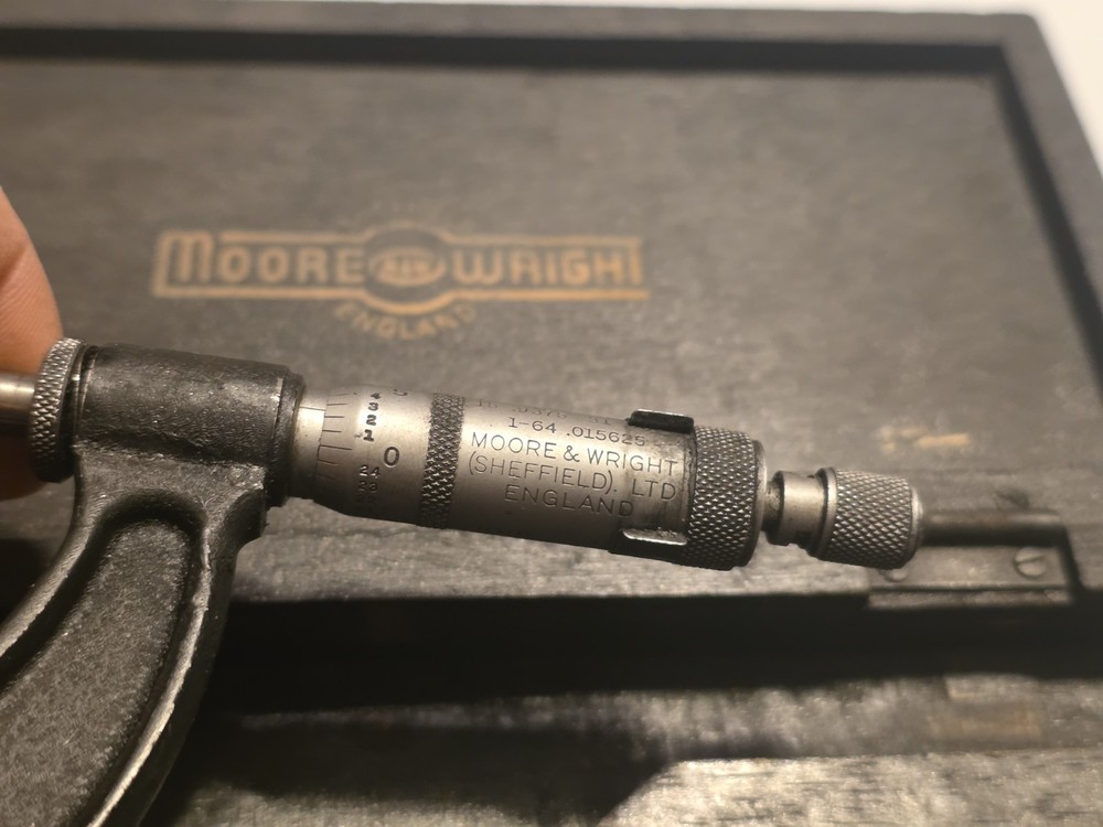 Moore & Wright English 2-3" outside micrometer with Wood case.