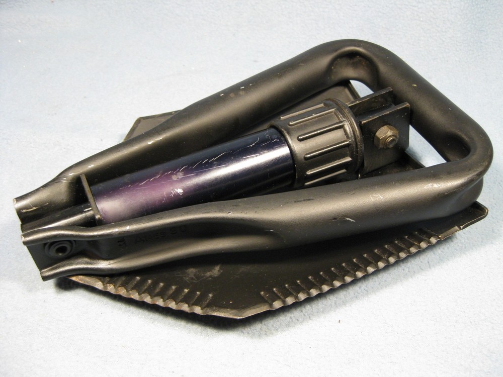 Vintage US. 1990 Ames E-tool Trench Shovel