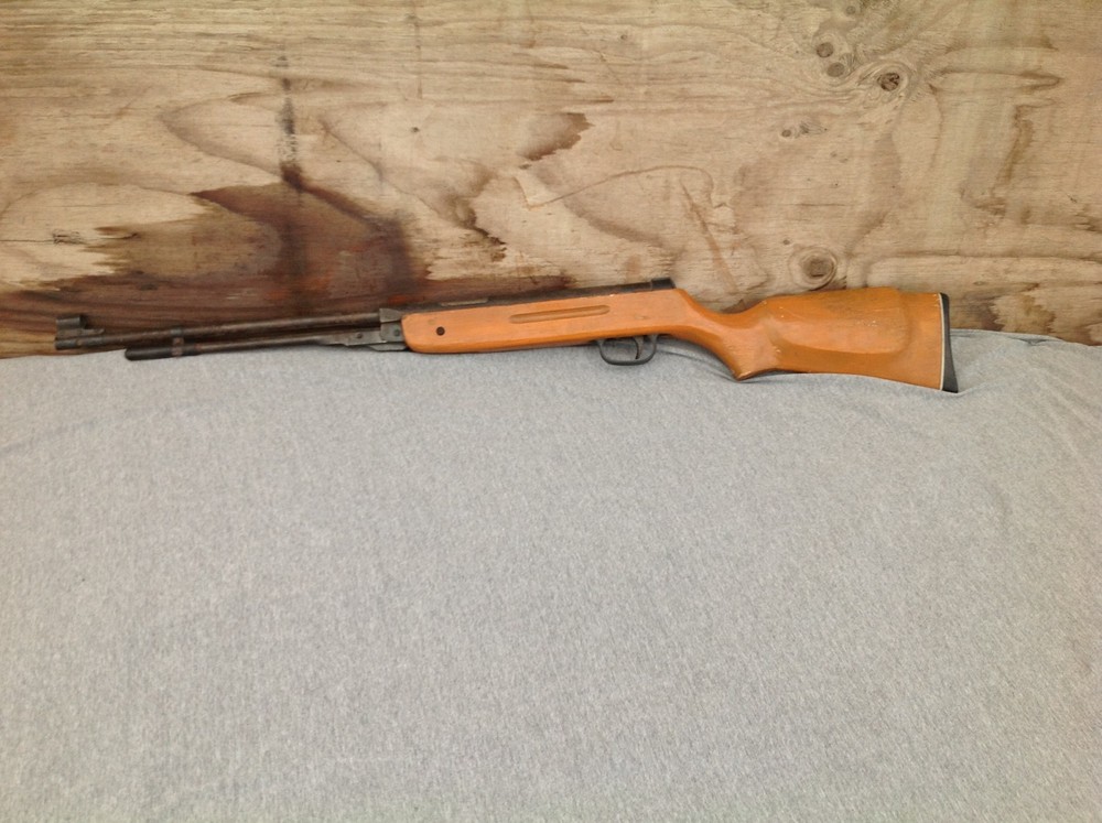 Underlever Air Rifle