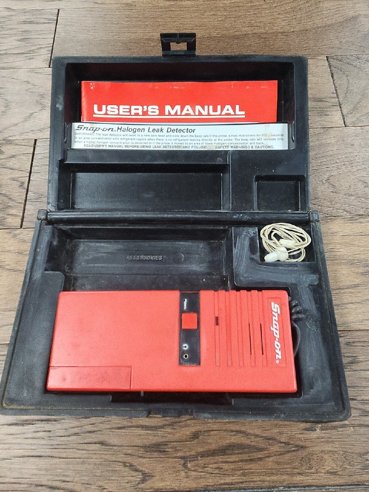 Snap-on ACT5555 Halogen Leak Detector tested working condition.