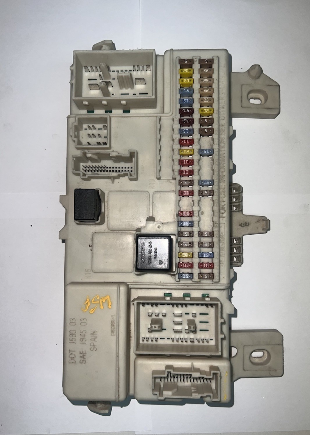 06-07 VOLVO S40/V50 CONTROL MODULE AND FUSE RELAY BOX 30765015