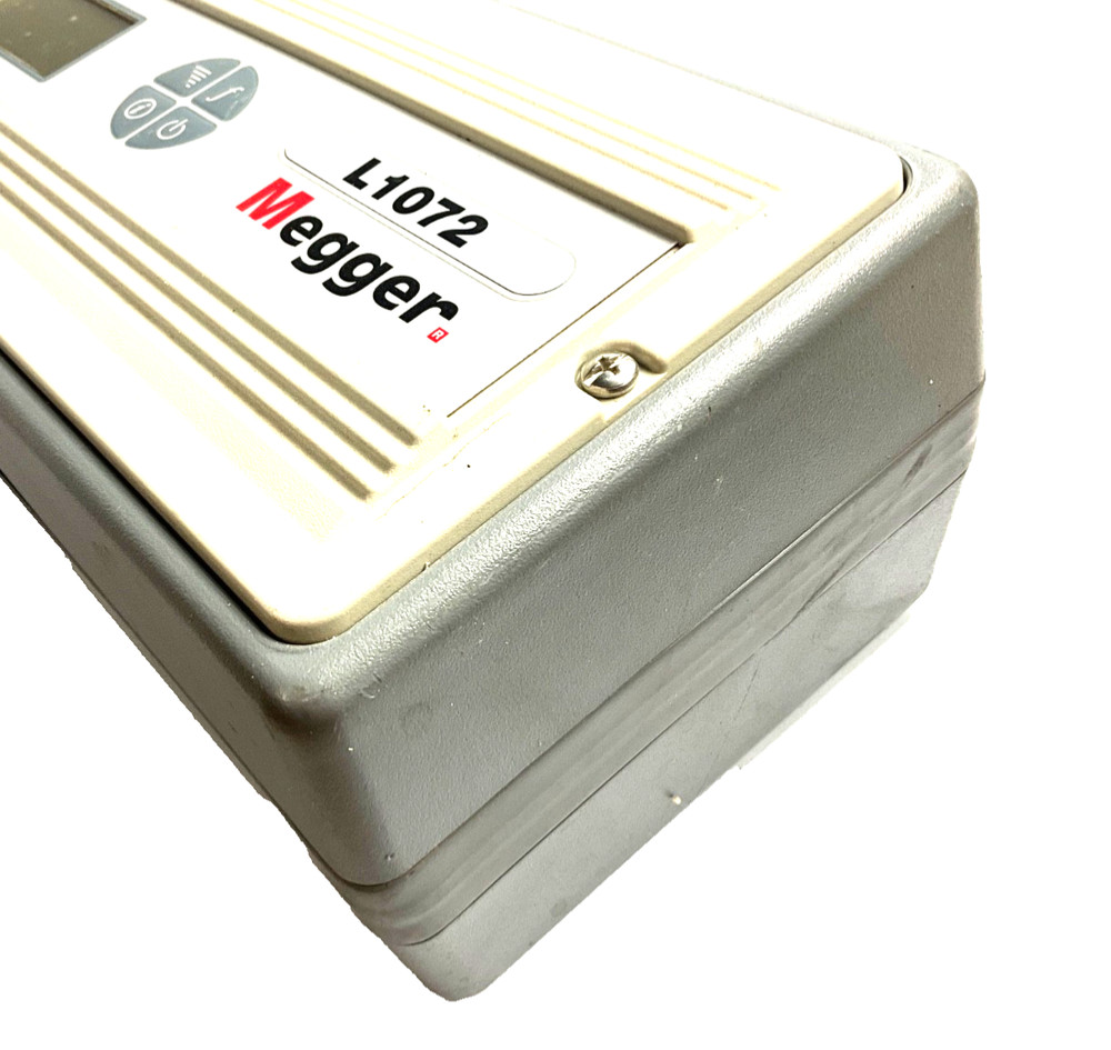 PORTABLE CABLE & PIPE LOCATOR, MEGGER L 1072