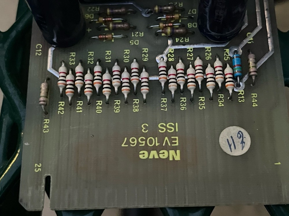 NEVE ev the ev 10567 is 2 & iss3 AMPLIFIER modules