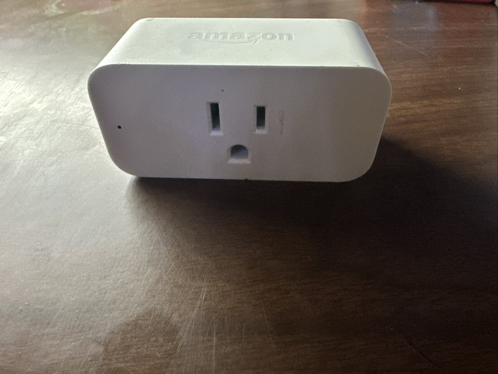 amazon smart plug white