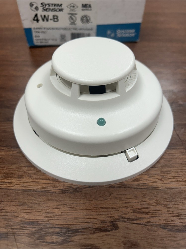 System Sensor 4W-B Smoke Detector 4-Wire, E-11