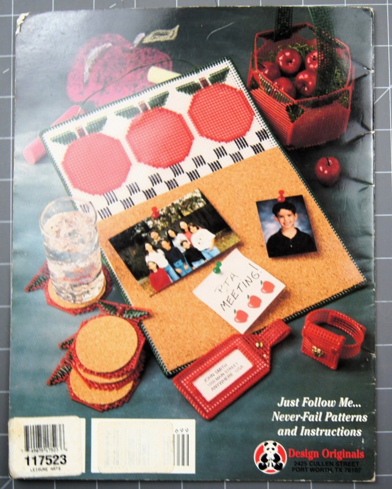 LOOP DE LOOP Plastic Canvas & Lace Leaflet by Sussanne McNeill #3243