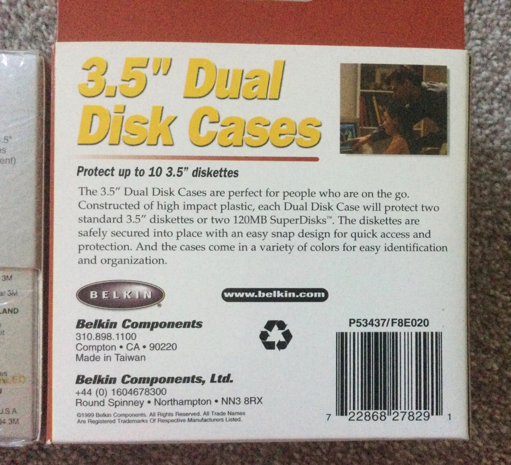 3M High Density floppy + Belkin 3.5" Dual Disk Cases diskettes
