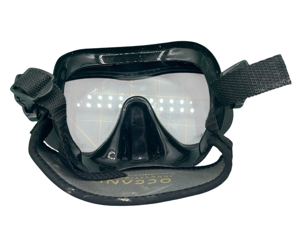 Oceanic Shadow Mask (Black) NEO Strap 05.4000.27