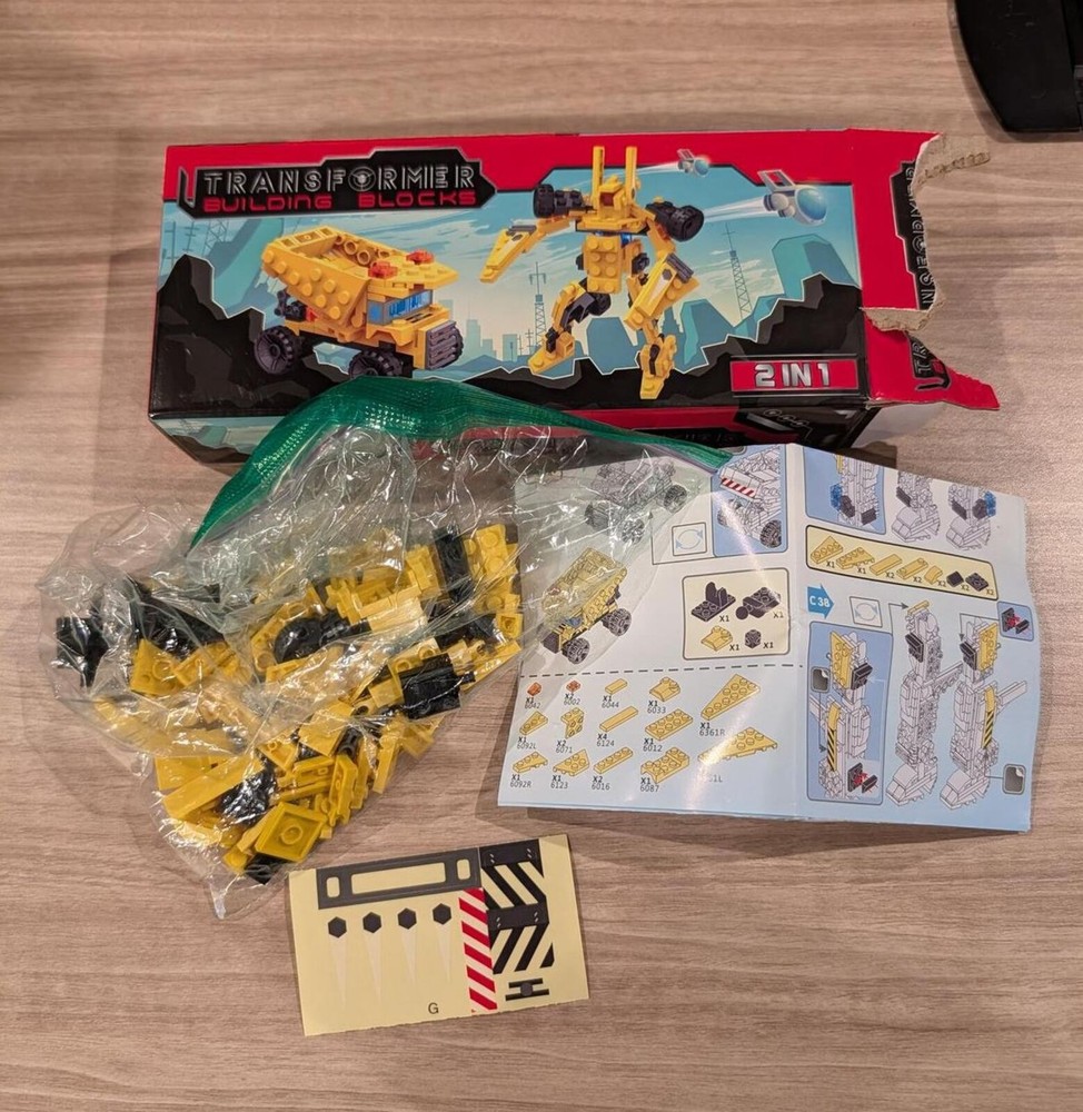 Transformer Building Blocks 2-in-1 Construction Toy Set