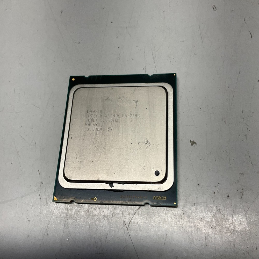 Intel Xeon E5-2643 3.30GHz 4-Core 10MB LGA2011 Server CPU Processor SR0L7 130W