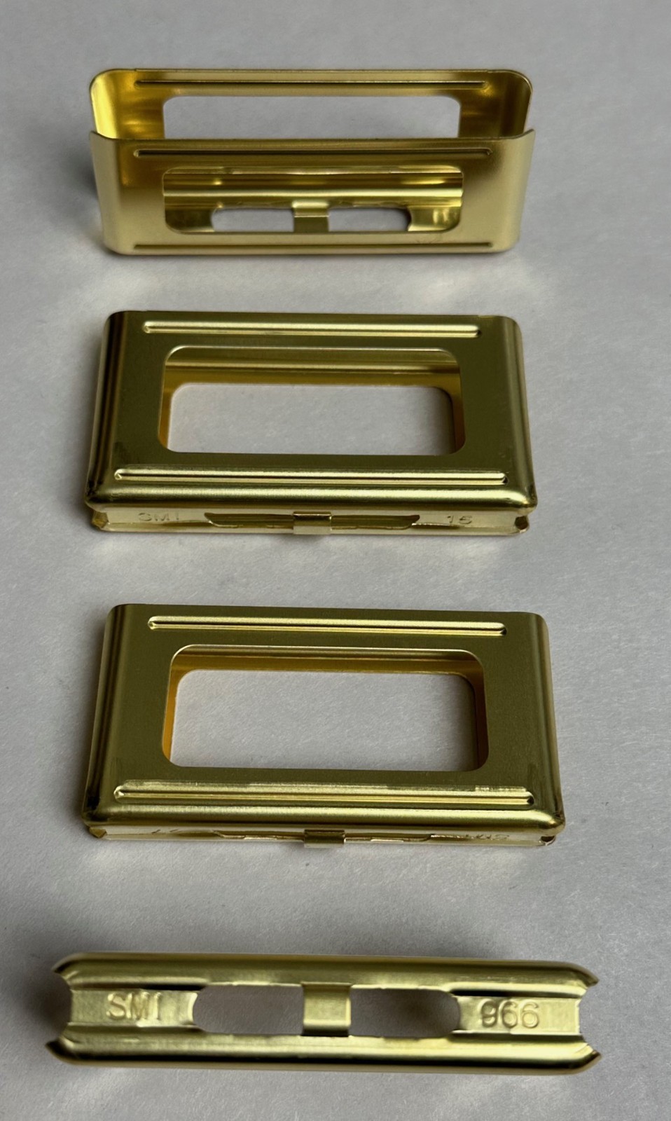 ITALIAN CARCANO 6 ROUND BRASS CLIPS SET OF 4 PIECES.