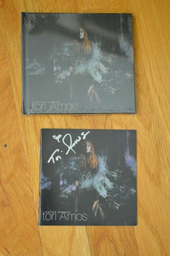 TORI AMOS ~ Autographed " Native Invader" CD with COA ~ 2017