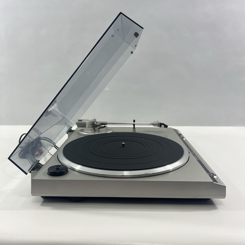 Technics SL-Q200 Quartz Direct Drive Automatic Turntable Audio-Technica 1001