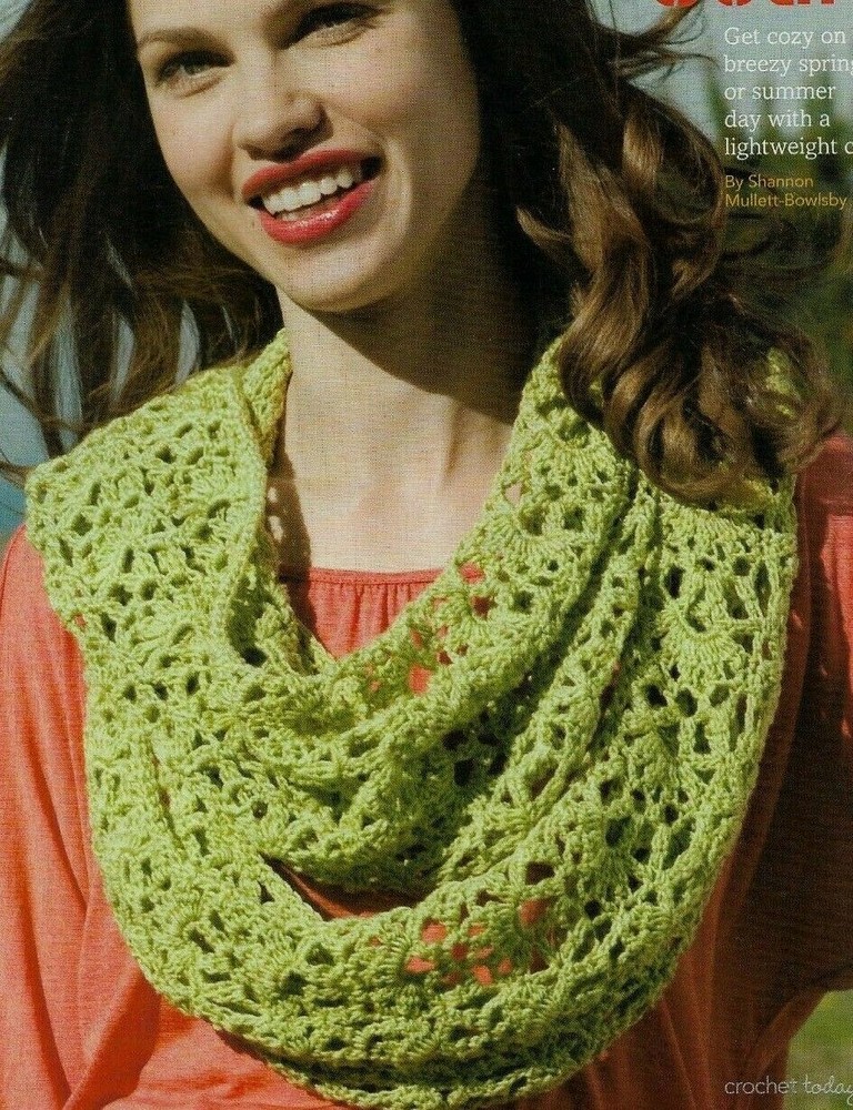 INFINITY SCARF WOMEN'S CROCHET PATTERN INSTRUCTIONS