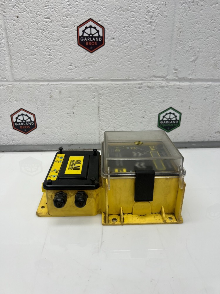 Milton Roy DC4000-1 Liquitron Conductivity Controller