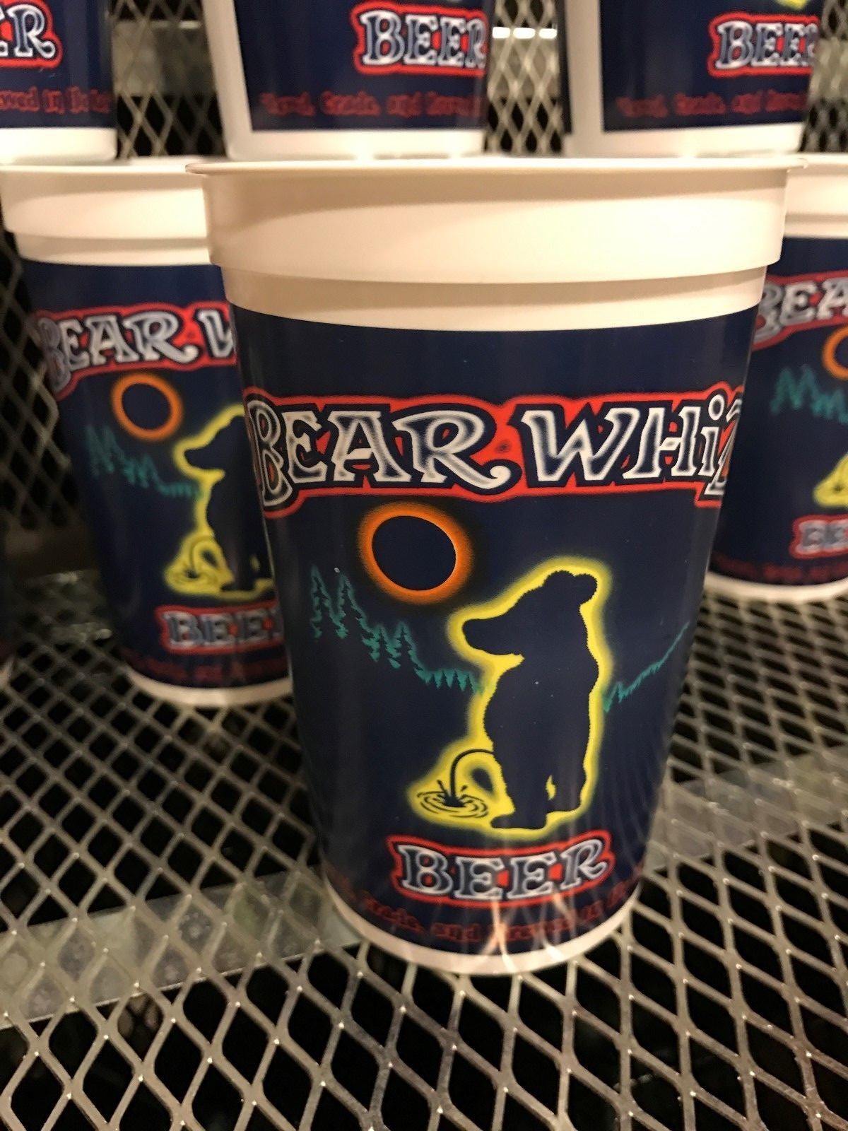 BEAR WHIZ BEER ~ VTG ~ Set of 10 ~ Plastic Pint Cup Cups ~ New Old Stock