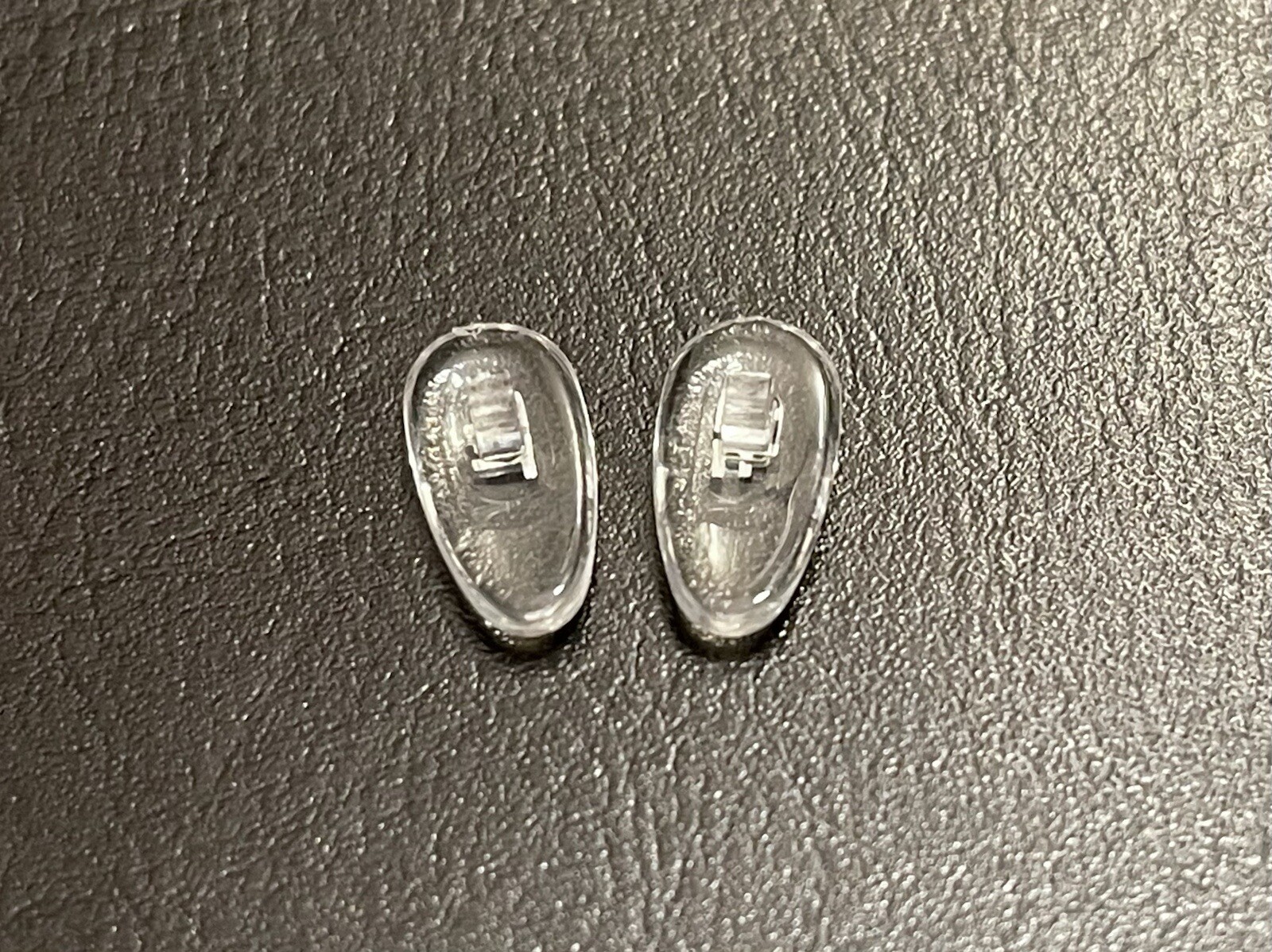 New High Quality Replacement Snap-In Nose Pads for Tom Ford Eyewear Silver Pair