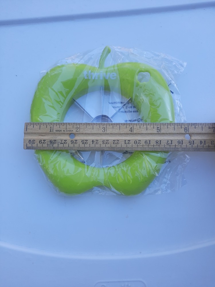 NEW SEALED THRIVE Apple Cutter Corer Fruit Slicer