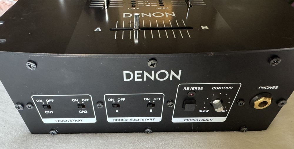 Denon DN-X120 - 2 Channel DJ Mixer