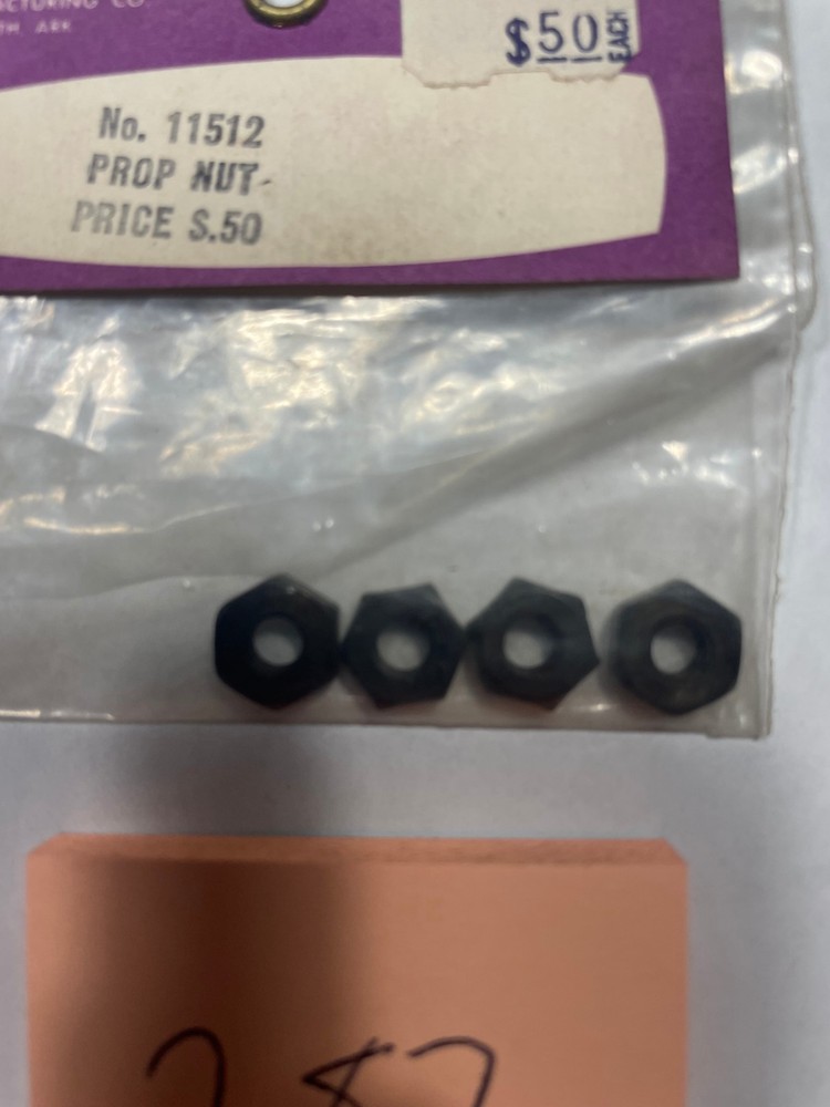 VINTAGE R/C FOX PROP NUT #11512