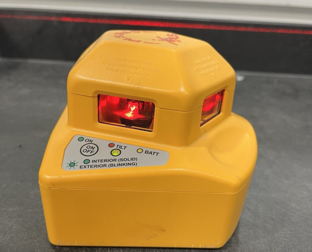 PLS 360 red laser level w/ bracket plus case