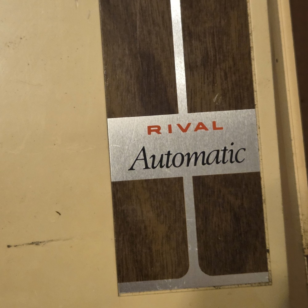 Vintage Rival Automatic Can Opener Tested