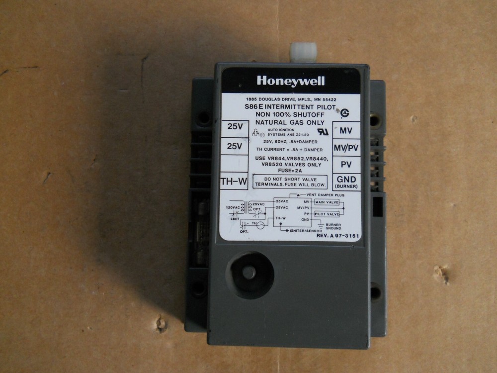 OEM Honeyewll  S86E1044 Control Board S86E 1044