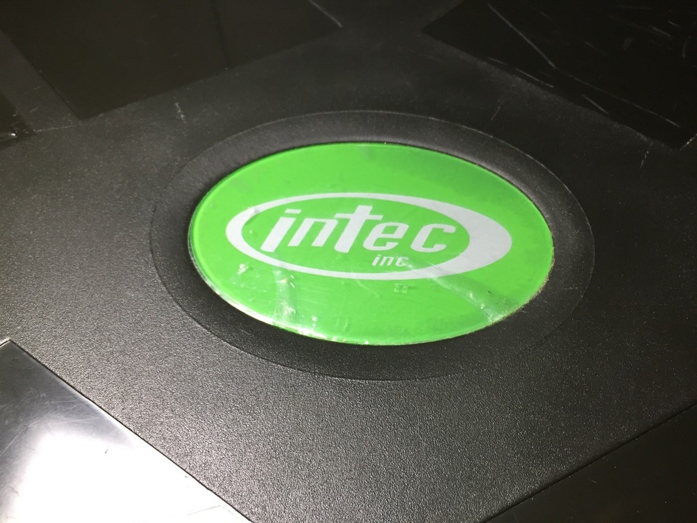 Intec System Xbox AV Selector Switch Model G8470 – Powers On, Tested, Vintage