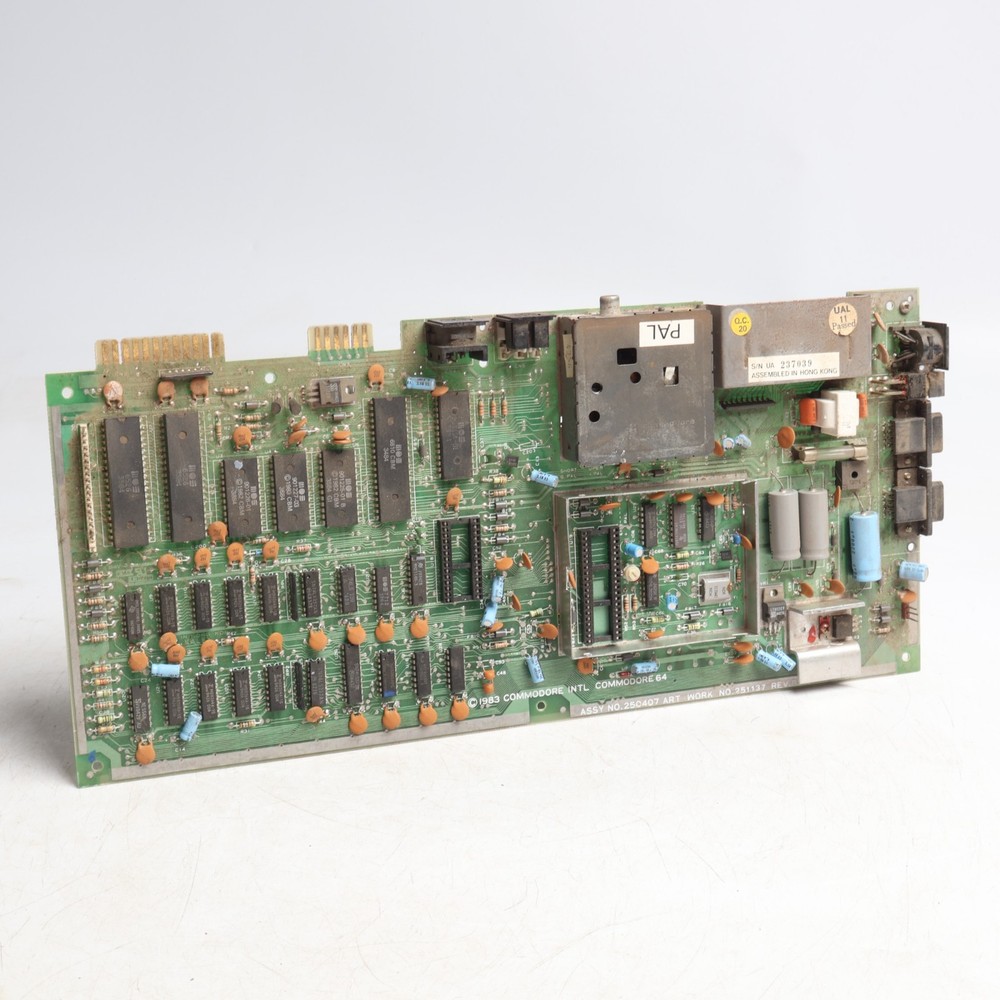 Vintage C64 Commodore 64 Breadbin Computer Console W/ MBOARD