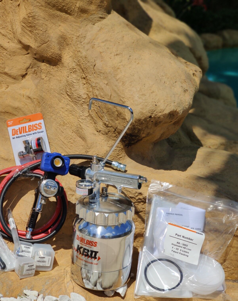 Devilbiss Prolite Pressure Feed Spray Gun & 2 QT Pot, Hose & LED