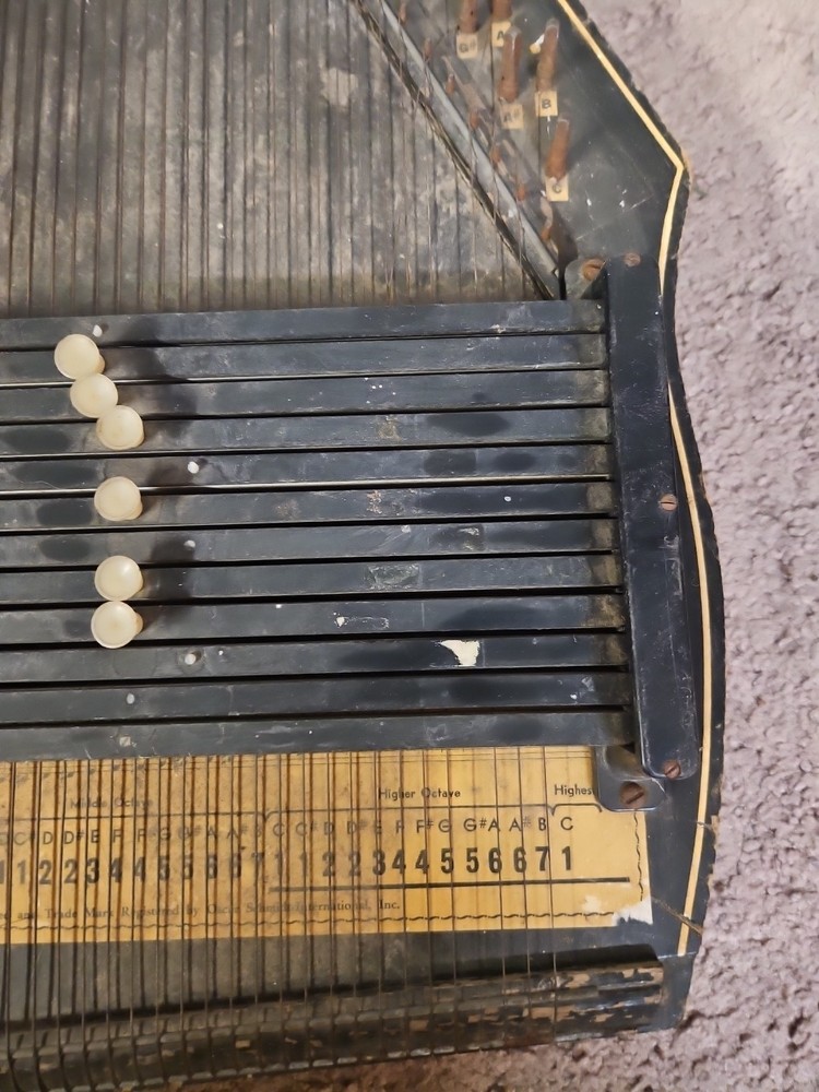 Vintage Oscar Schmidt Autoharp