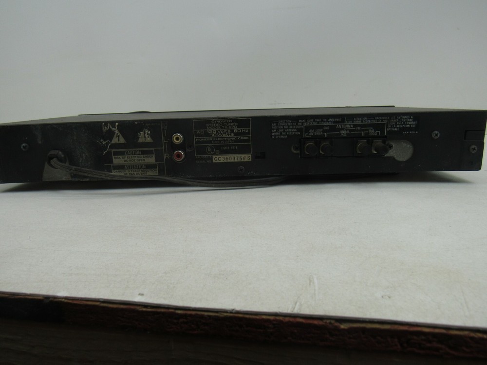 pioneer model TX-970 Stereo Tuner